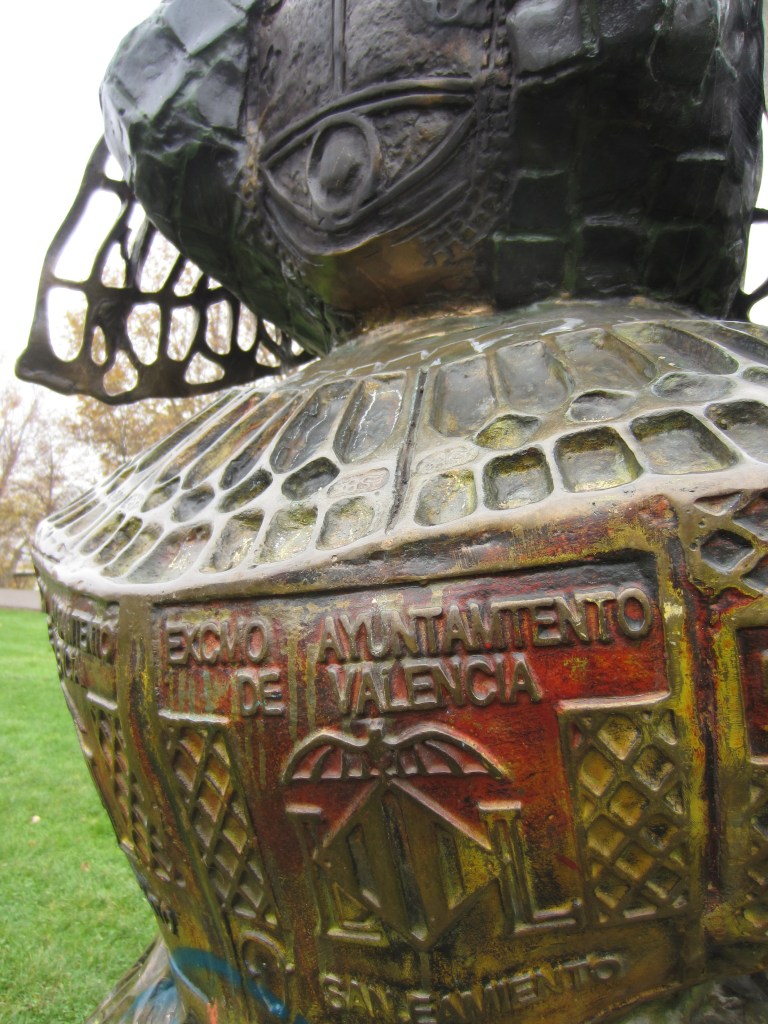 Children of the world sculptures by Rachid Khimoune in Bercy Park Paris